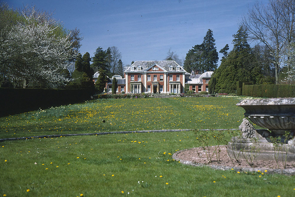 Uzspiest lai palielinātu